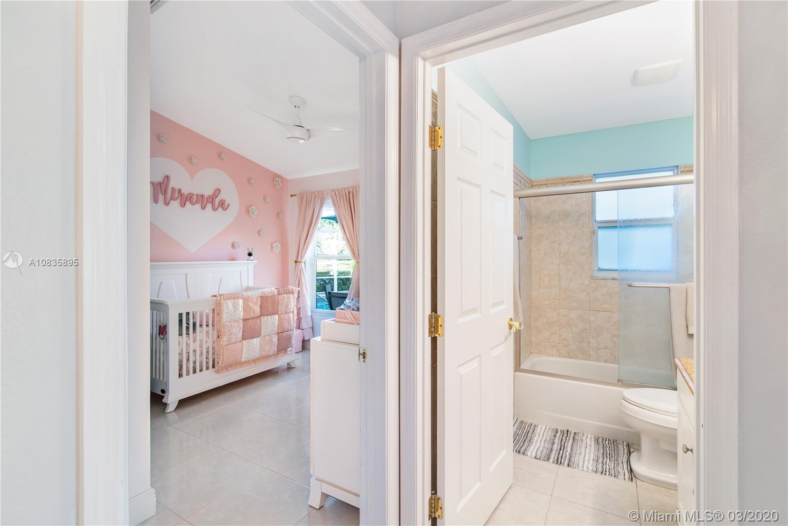 10532 Plainview Circle Boca Raton, FL 33498 - Photo 7 of 42