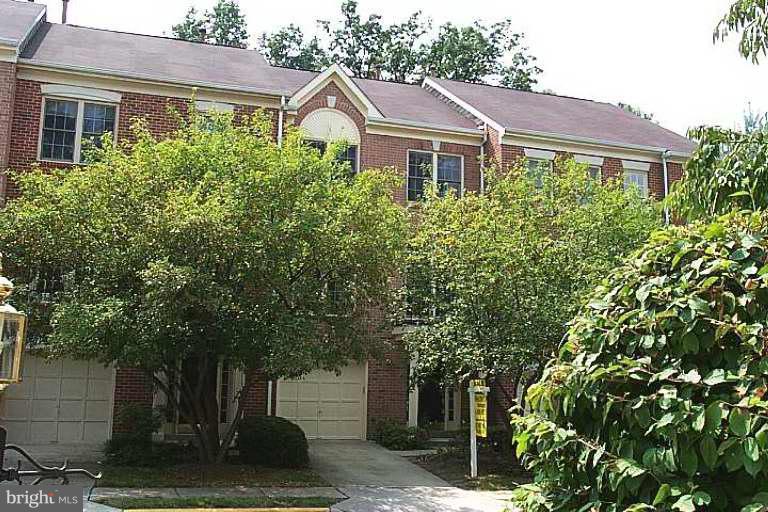 11419 Summer House Court Reston, VA 20194 - Photo 1 of 1 Exterior (Main)