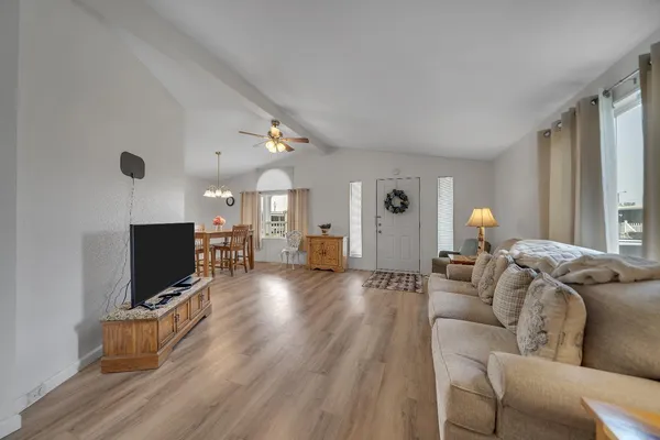 $189,950 | 18450 N Highway, Unit 14, Lockeford, CA 95237