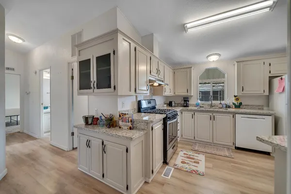 $189,950 | 18450 N Highway, Unit 14, Lockeford, CA 95237
