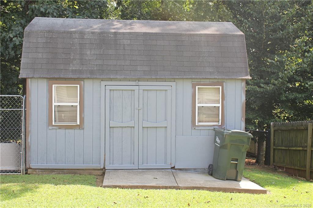 1919 Weddington Road Matthews, NC 28105 - Photo 14 of 16 Gallery Image 14