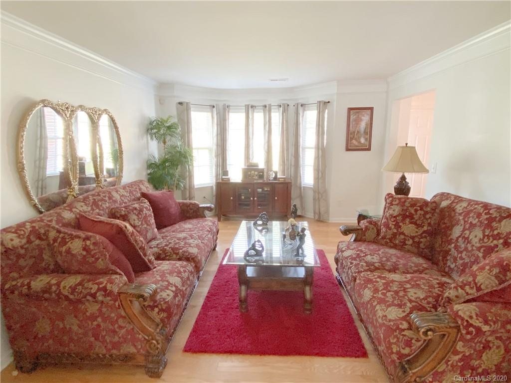 1919 Weddington Road Matthews, NC 28105 - Photo 3 of 16 Gallery Image 3