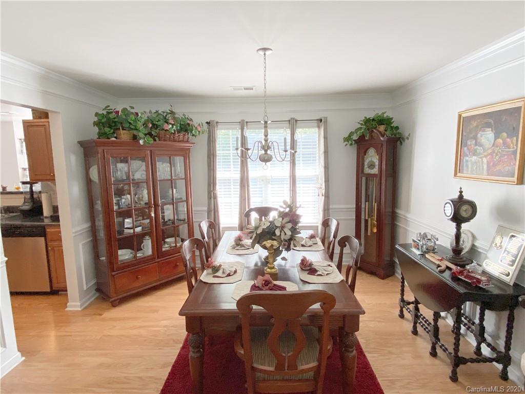 1919 Weddington Road Matthews, NC 28105 - Photo 4 of 16 Gallery Image 4