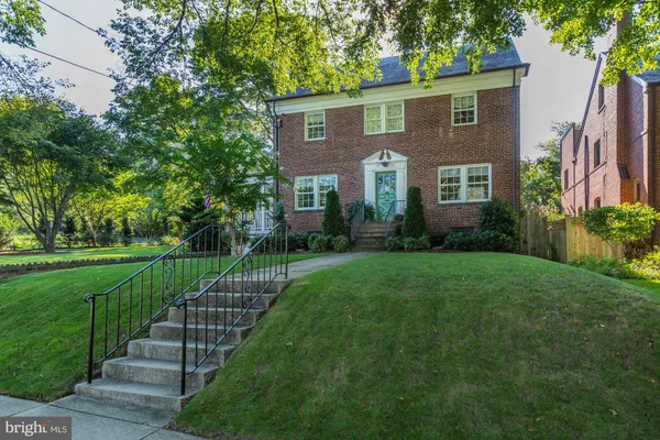 $6,950 | 5801 Nebraska Avenue Northwest, Washington, DC 20015