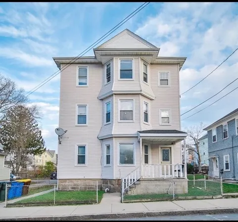 $2,200 | 50 Haffards Street, Unit 1, Fall River, MA 02723