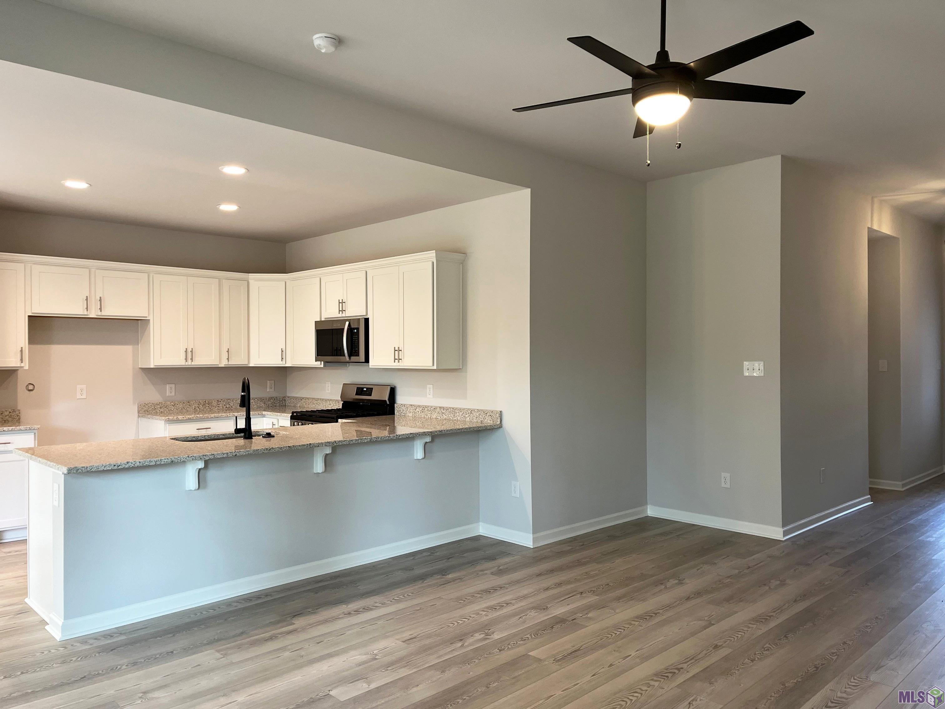 30780 Rowley Drive Lacombe, LA 70445 - Photo 4 of 12