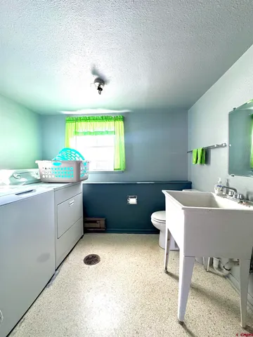 $345,000 | 521 Bell Court, Alamosa, CO 81101