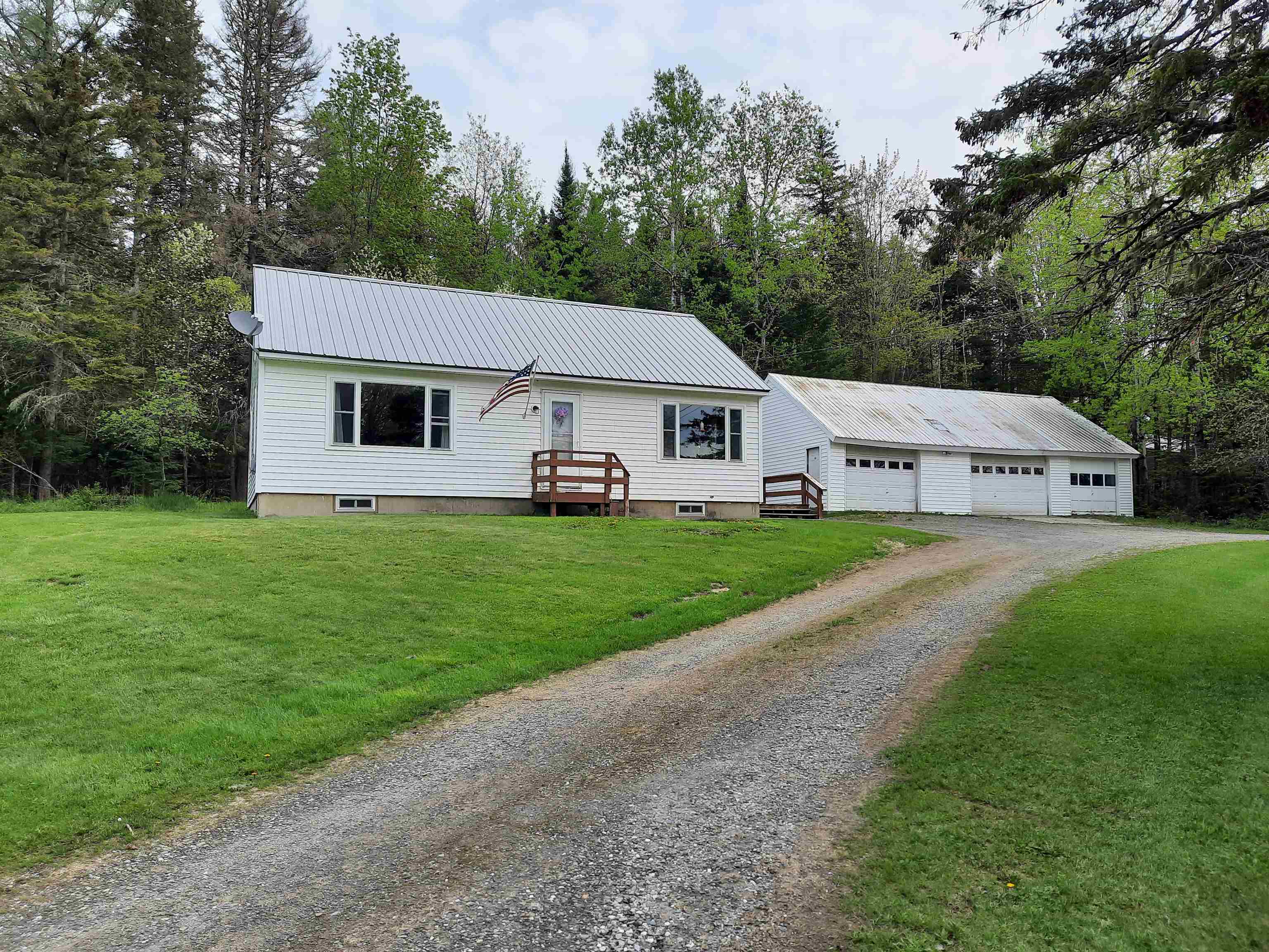 723 Back Lake Road Pittsburg, NH 03592 - Photo 1 of 40