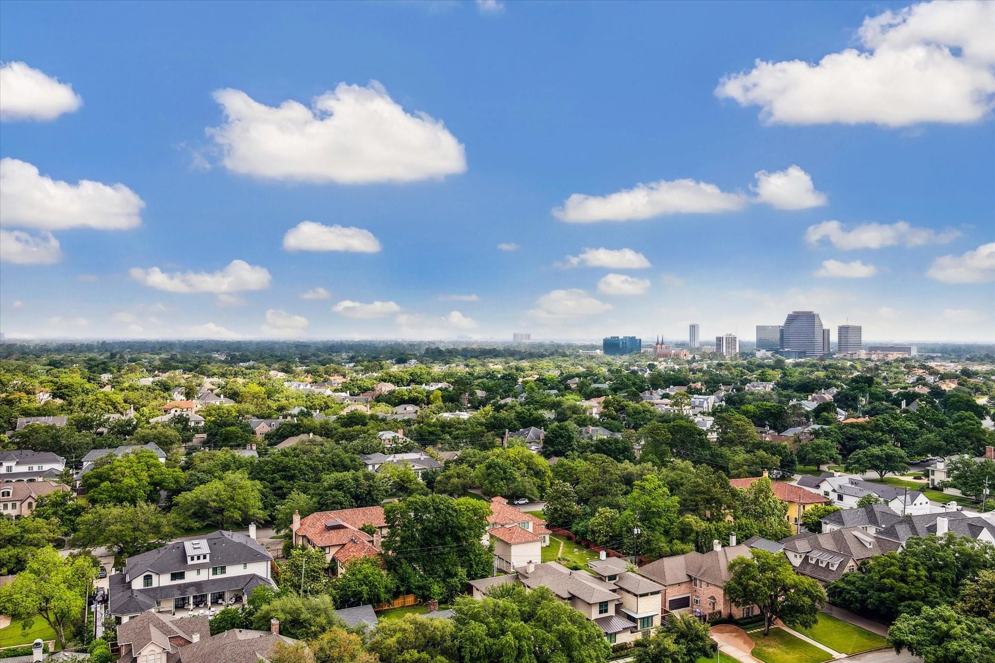 5656 San Felipe Street, Unit 601 Houston, TX 77056 - Photo 8 of 45 Offering sweeping city views.
