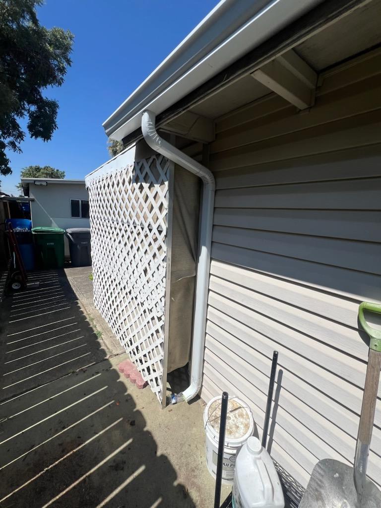 229 E Street Los Banos, CA 93635 - Photo 4 of 9 a view of a patio