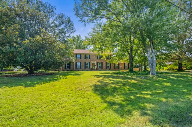 $874,900 | 5629 Highland Way, Nashville, TN 37211