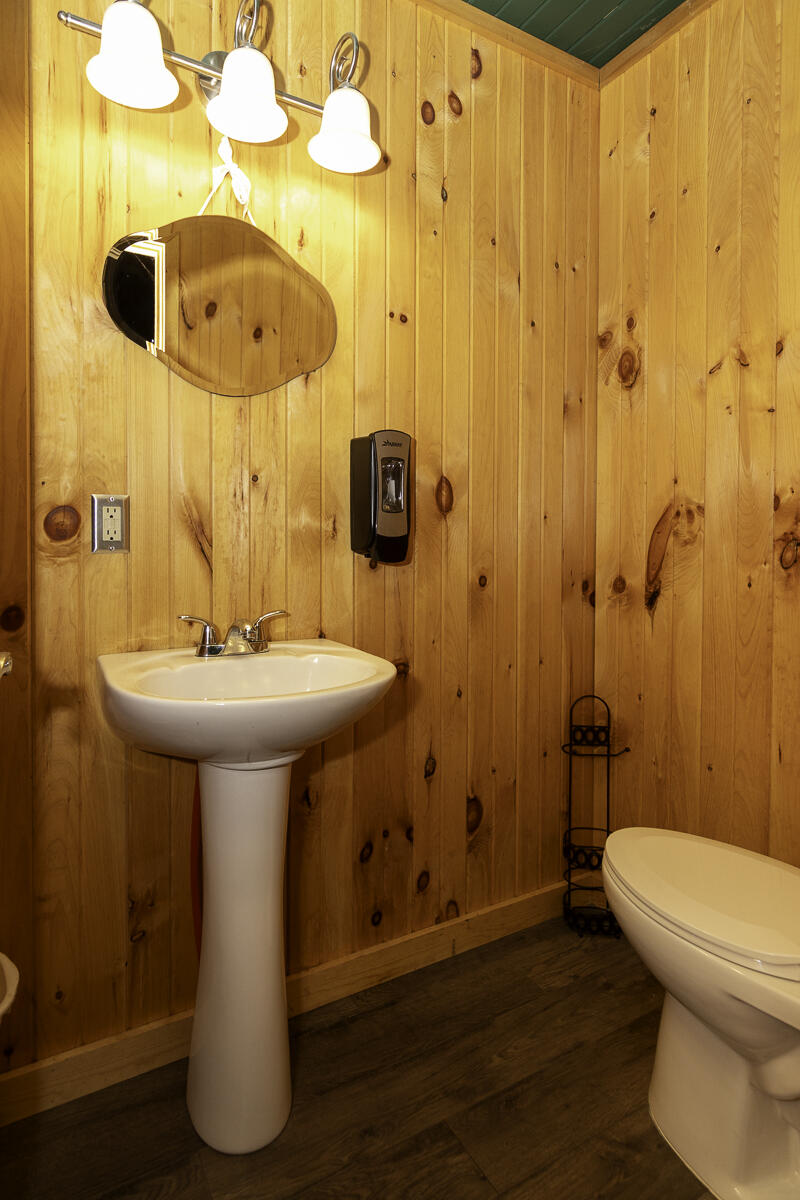 11481 Cressey Road Plainwell, MI 49080 - Photo 70 of 107 11481Cressey-68