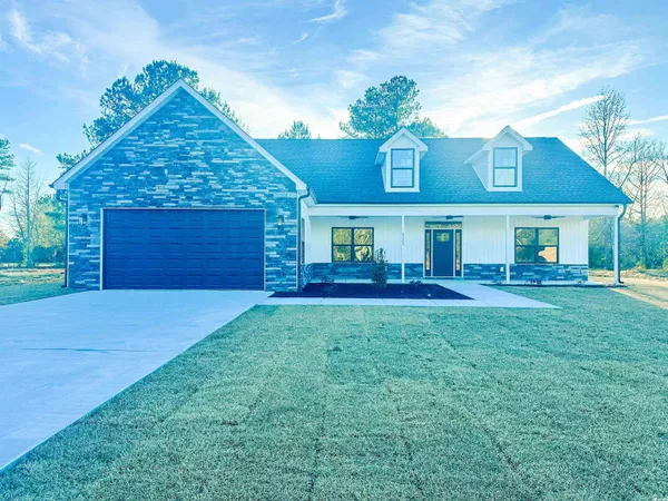$369,000 | 2122 Highway 9 Business, Loris, SC 29569