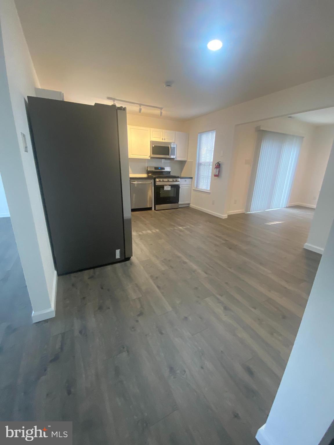 532 Cormorant Drive Voorhees, NJ 08043 - Photo 6 of 28 a view of kitchen