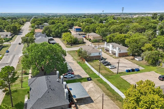 $724,500 | 7504 Chapin Road, Fort Worth, TX 76116