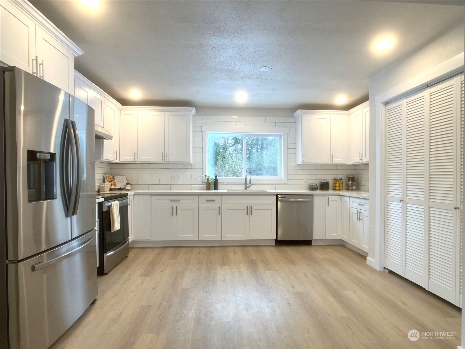 43 Church Road McCleary, WA 98557 - Photo 4 of 22 Gallery Image 4
