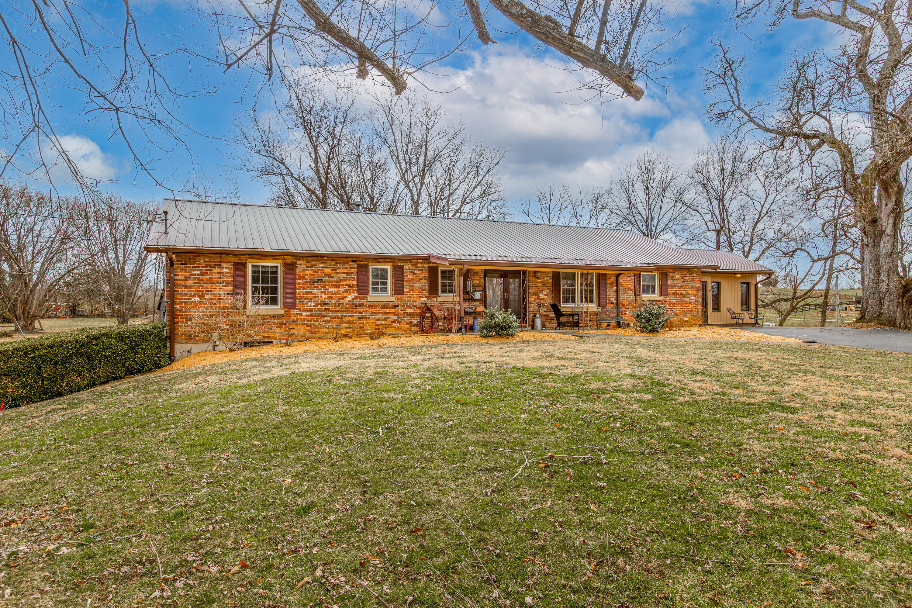 220 Evergreen Road Frankfort, KY 40601 - Photo 45 of 48 1-3