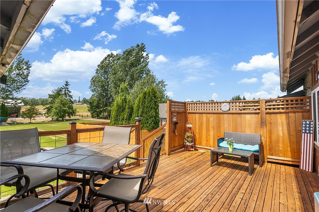 9191 Weidkamp Road Lynden, WA 98264 - Photo 15 of 33