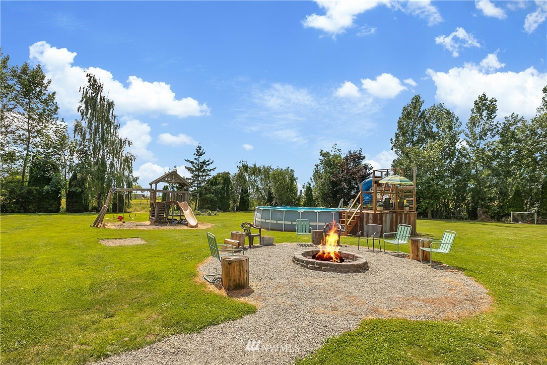 9191 Weidkamp Road Lynden, WA 98264 - Photo 19 of 33
