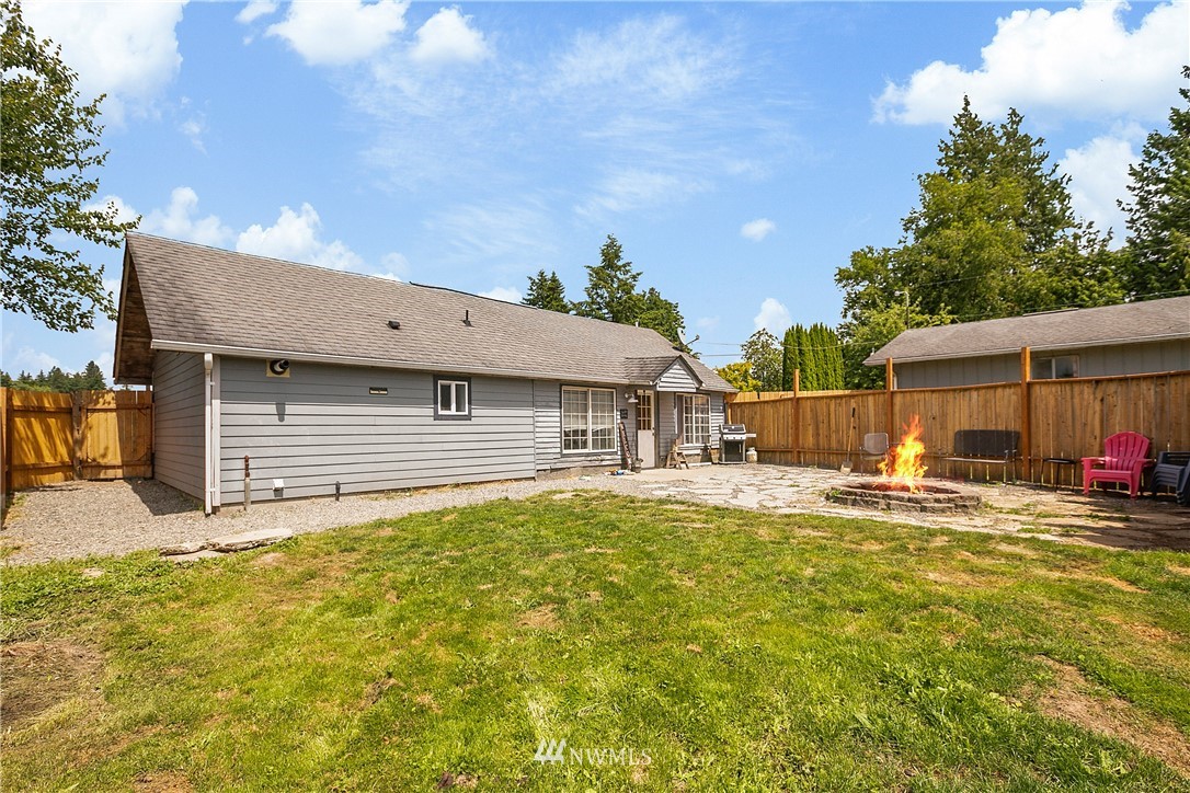 9191 Weidkamp Road Lynden, WA 98264 - Photo 20 of 33