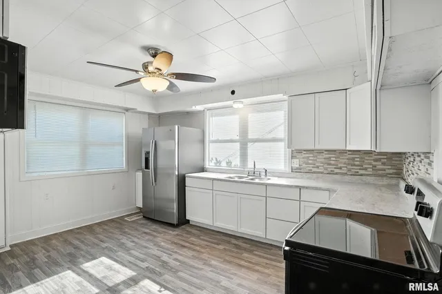 $150,000 | 320 16th Avenue North, Clinton, IA 52732