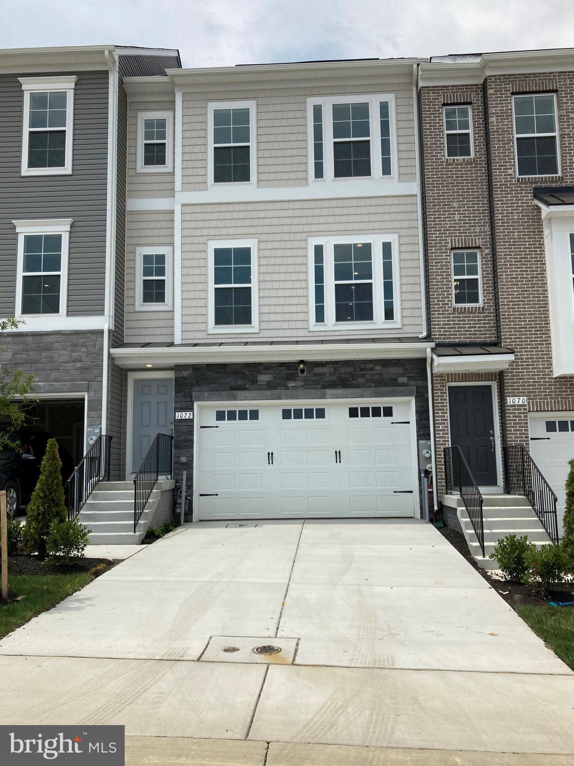 1072 Overlook Loop Laurel, MD 20707 - Photo 1 of 16