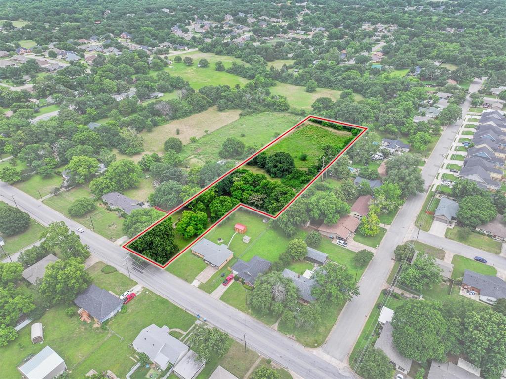 2406 Loy Lake Road Denison, TX 75020 - Photo 7 of 33