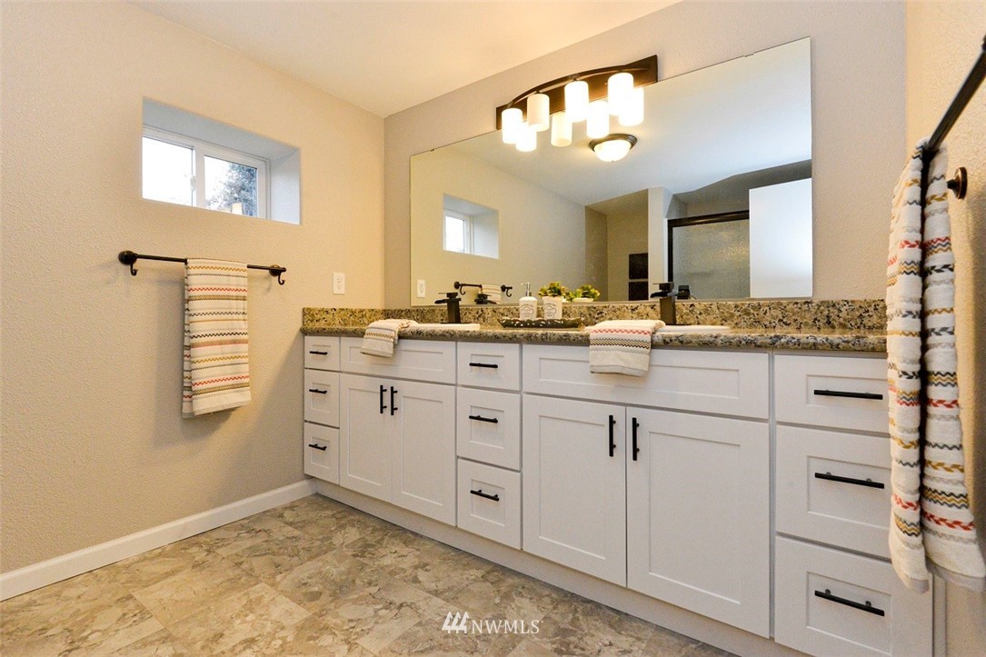 442 State Street Sumner, WA 98390 - Photo 20 of 24
