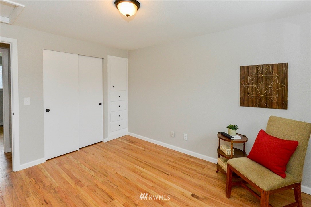 442 State Street Sumner, WA 98390 - Photo 10 of 24