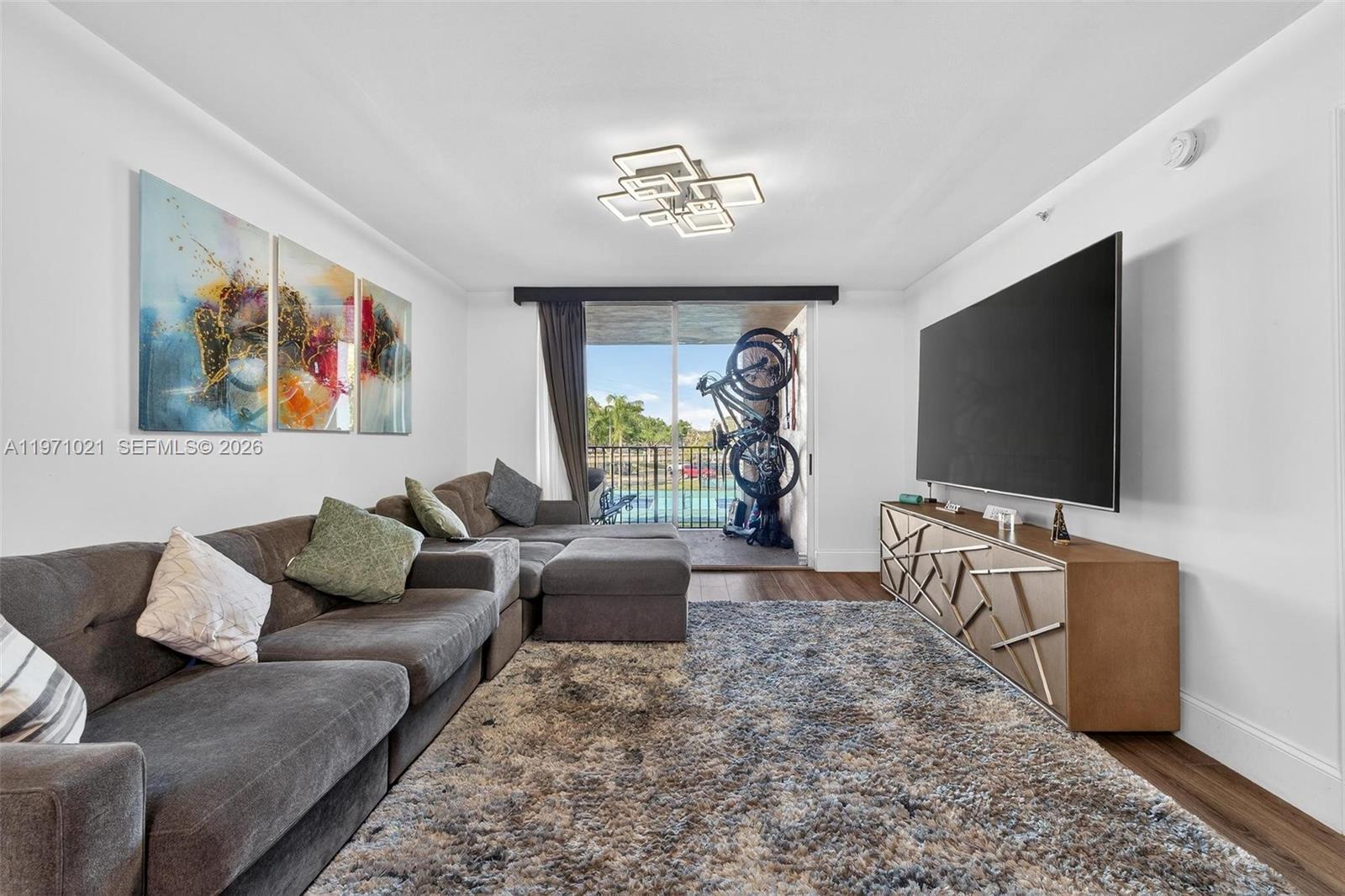 2133 Renaissance Boulevard, Unit 203 Miramar, FL 33025 - Photo 7 of 41