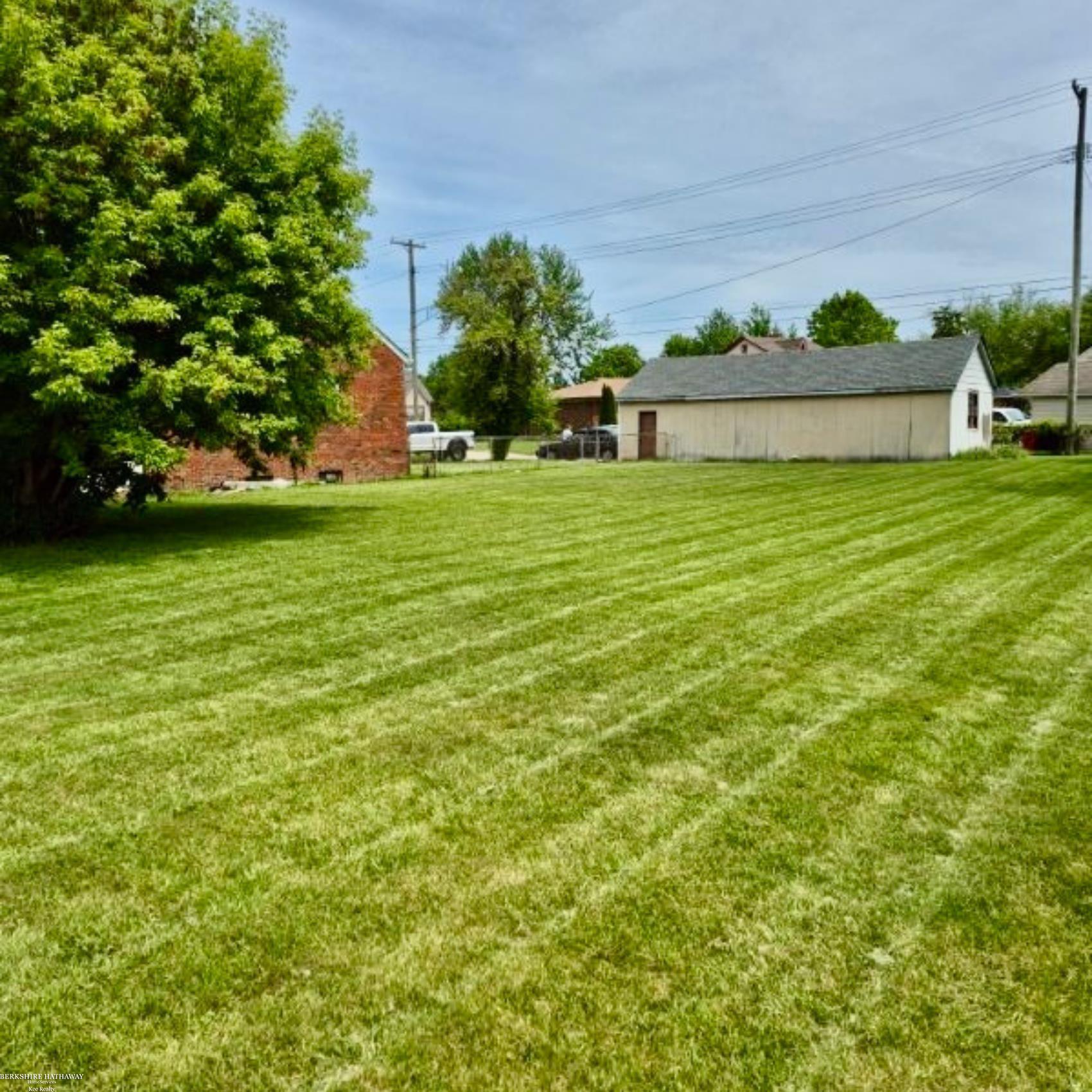 29290 Utica Road Roseville, MI 48066 - Photo 21 of 26