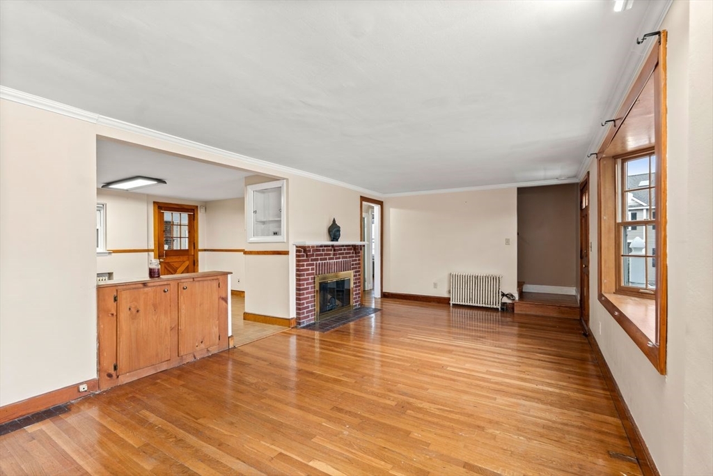 380 Cross Street Winchester, MA 01890 - Photo 12 of 41