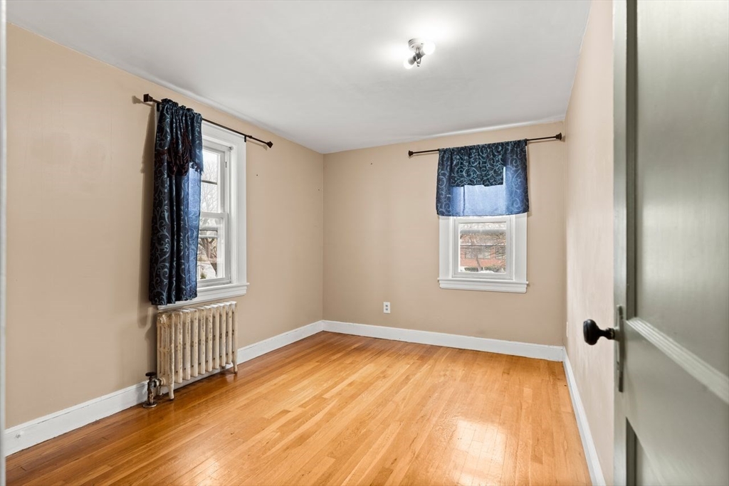 380 Cross Street Winchester, MA 01890 - Photo 25 of 41