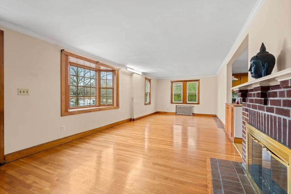 380 Cross Street Winchester, MA 01890 - Photo 10 of 41