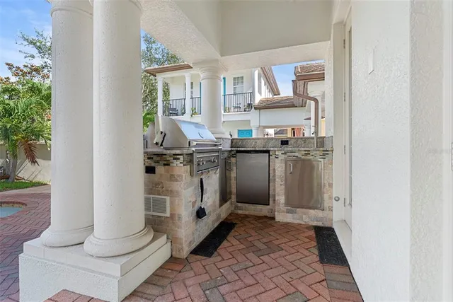 $1,640,000 | 6123 Yeats Manor Drive, Tampa, FL 33616
