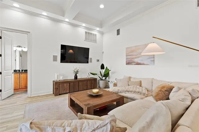 $1,640,000 | 6123 Yeats Manor Drive, Tampa, FL 33616