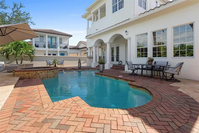 $1,640,000 | 6123 Yeats Manor Drive, Tampa, FL 33616