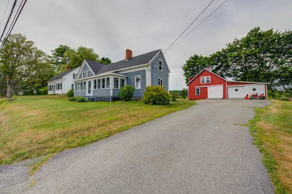 $296,000 | 173 Kalers Corner Street, Waldoboro, ME 04572