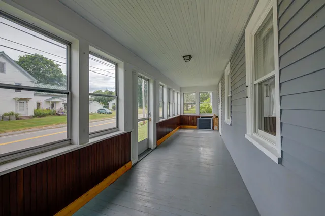 $296,000 | 173 Kalers Corner Street, Waldoboro, ME 04572