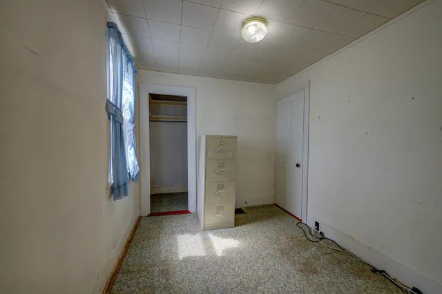 $296,000 | 173 Kalers Corner Street, Waldoboro, ME 04572