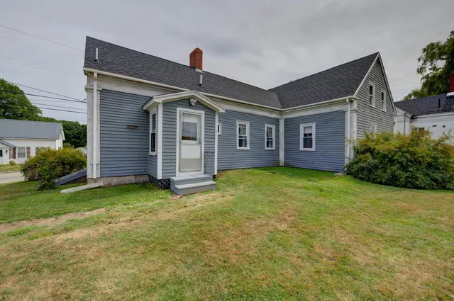 $296,000 | 173 Kalers Corner Street, Waldoboro, ME 04572