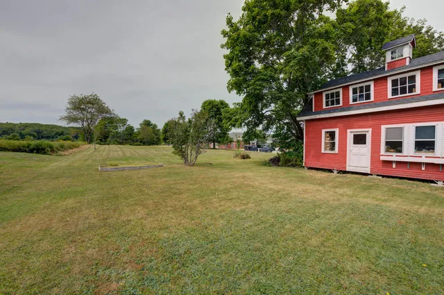 $296,000 | 173 Kalers Corner Street, Waldoboro, ME 04572