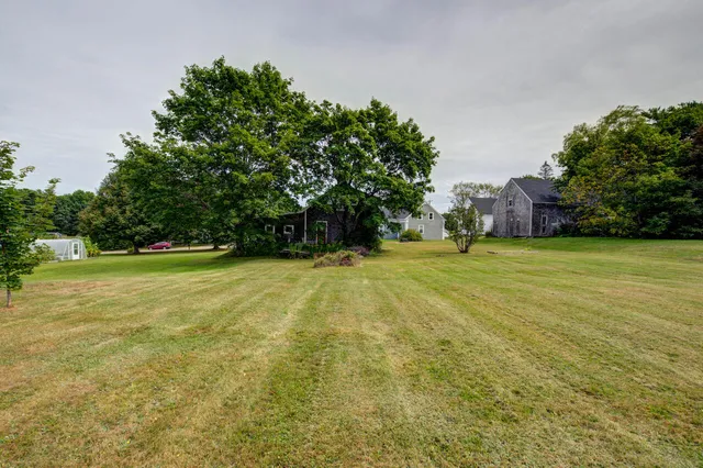 $296,000 | 173 Kalers Corner Street, Waldoboro, ME 04572