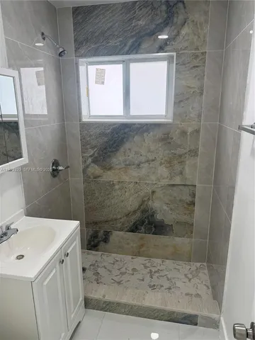 $2,450 | 801 Northwest 109th Street, Unit 1, Miami, FL 33168