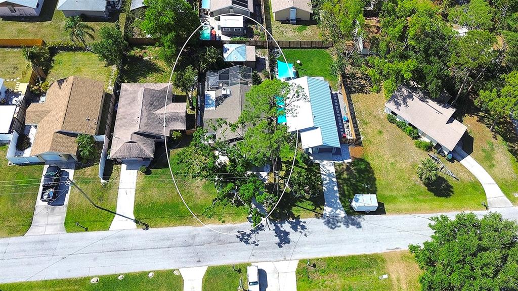 2224 Eugene Street Sarasota, FL 34231 - Photo 41 of 45 an aerial view of residential houses with outdoor space