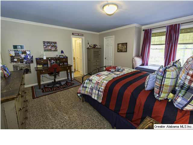 2604 Southminster Road Birmingham, AL 35243 - Photo 12 of 26