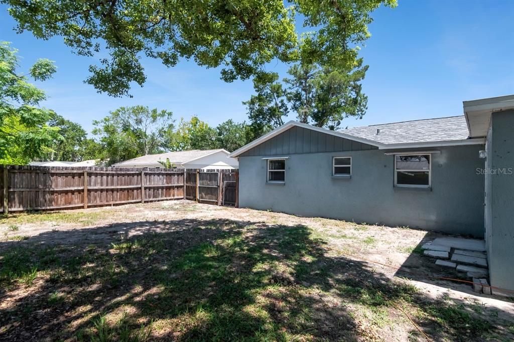 7908 Rusty Oak Drive New Port Richey, FL 34653 - Photo 34 of 38