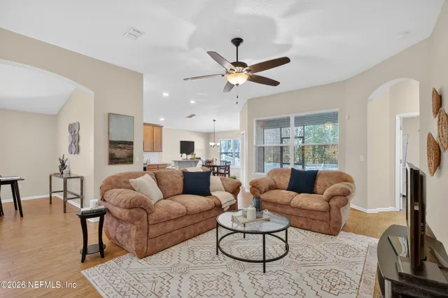 $399,900 | 172 Thornloe Drive, St. Johns, FL 32259