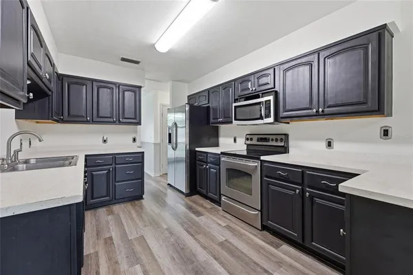$285,000 | 25103 Northwest 8th Avenue, Newberry, FL 32669