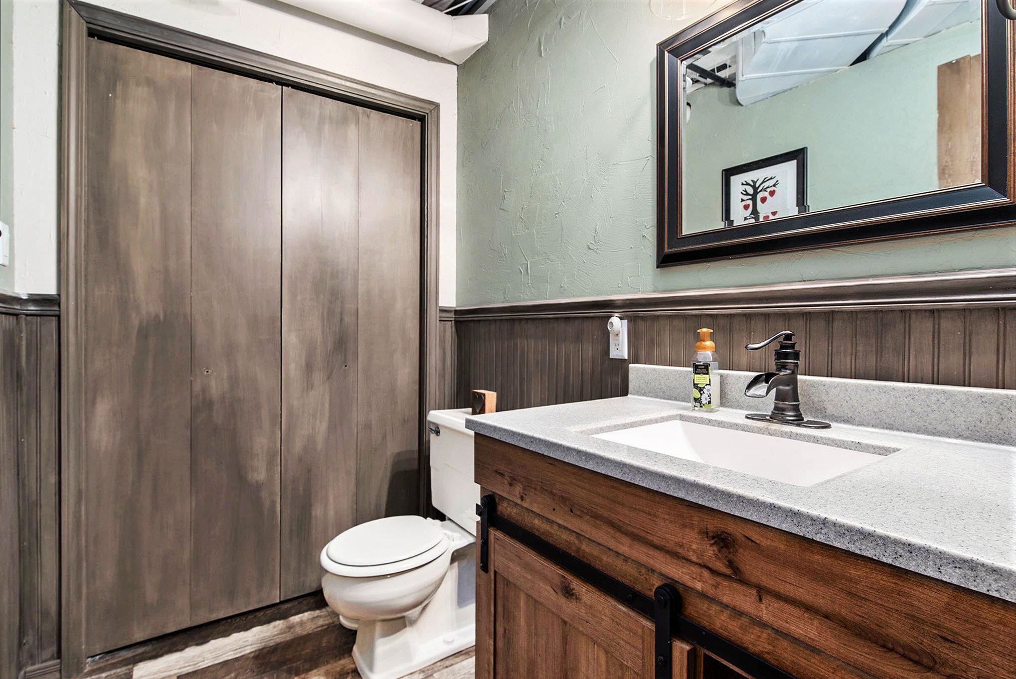 2678 Blue Ridge Lane Traverse City, MI 49685 - Photo 29 of 50 1928397-4793b3f1-a5ae-4389-ac57-30157ff369a4.JPG